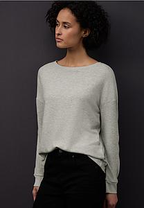 Pull à col brillant