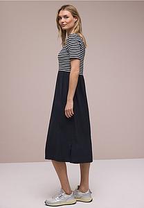 Robe longue avec rayures